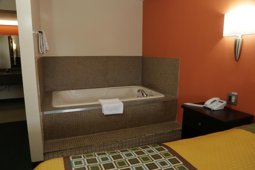 Theroff'S Motel Washington Экстерьер фото
