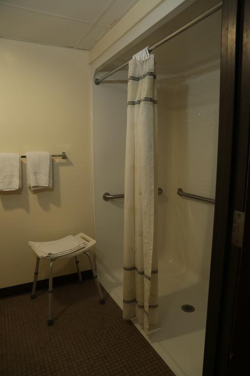 Theroff'S Motel Washington Экстерьер фото