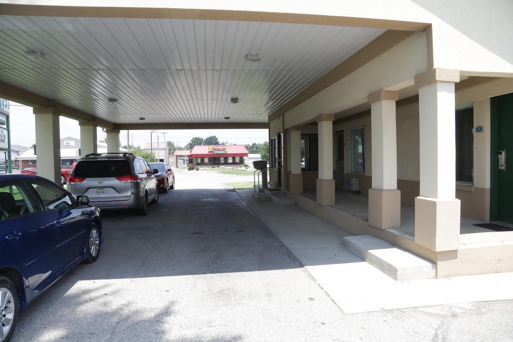 Theroff'S Motel Washington Экстерьер фото