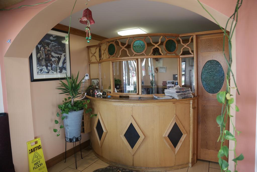 Theroff'S Motel Washington Экстерьер фото